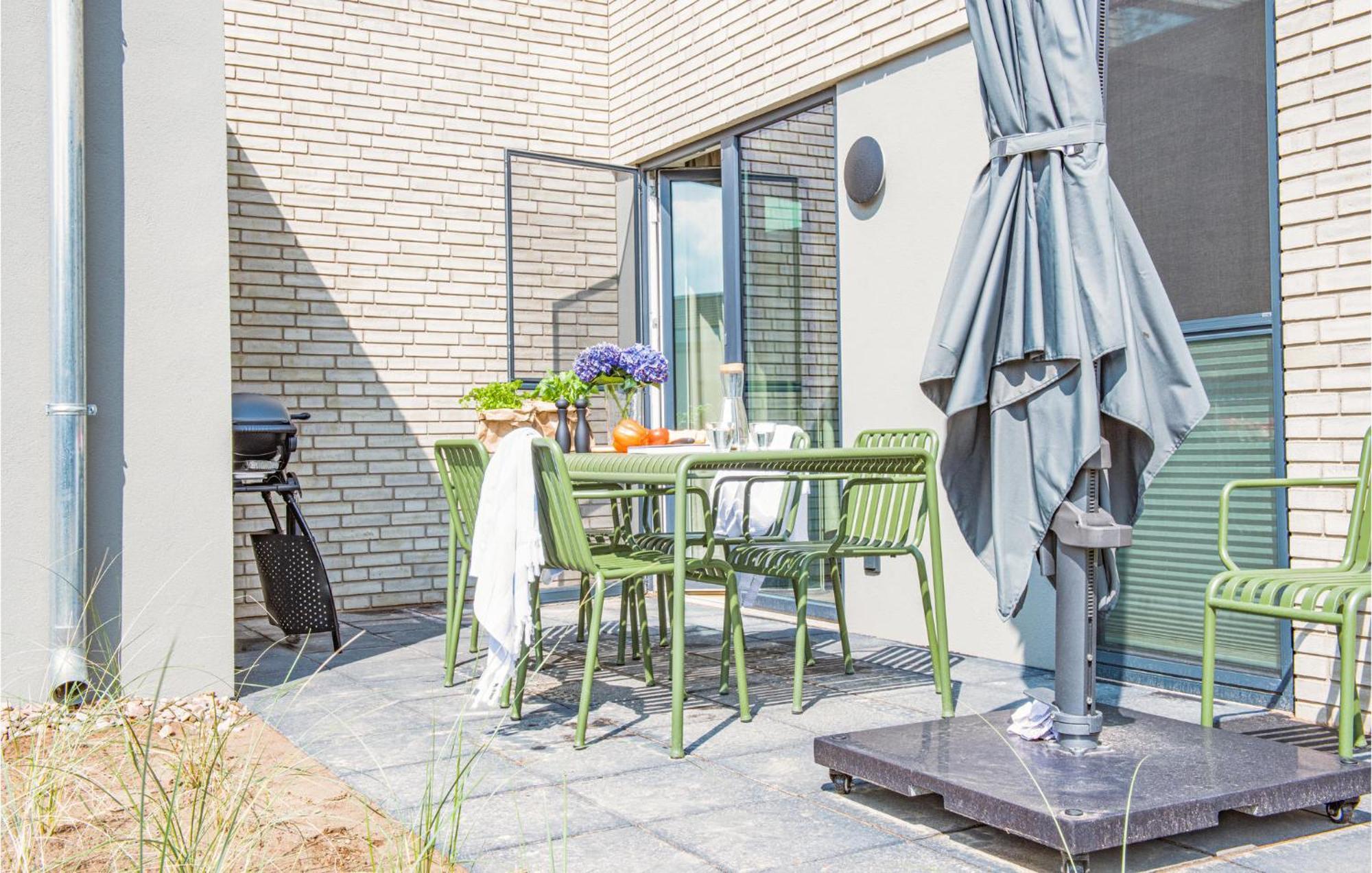 Beach Front Home In Lembruch-Duemmer See With Wifi 외부 사진