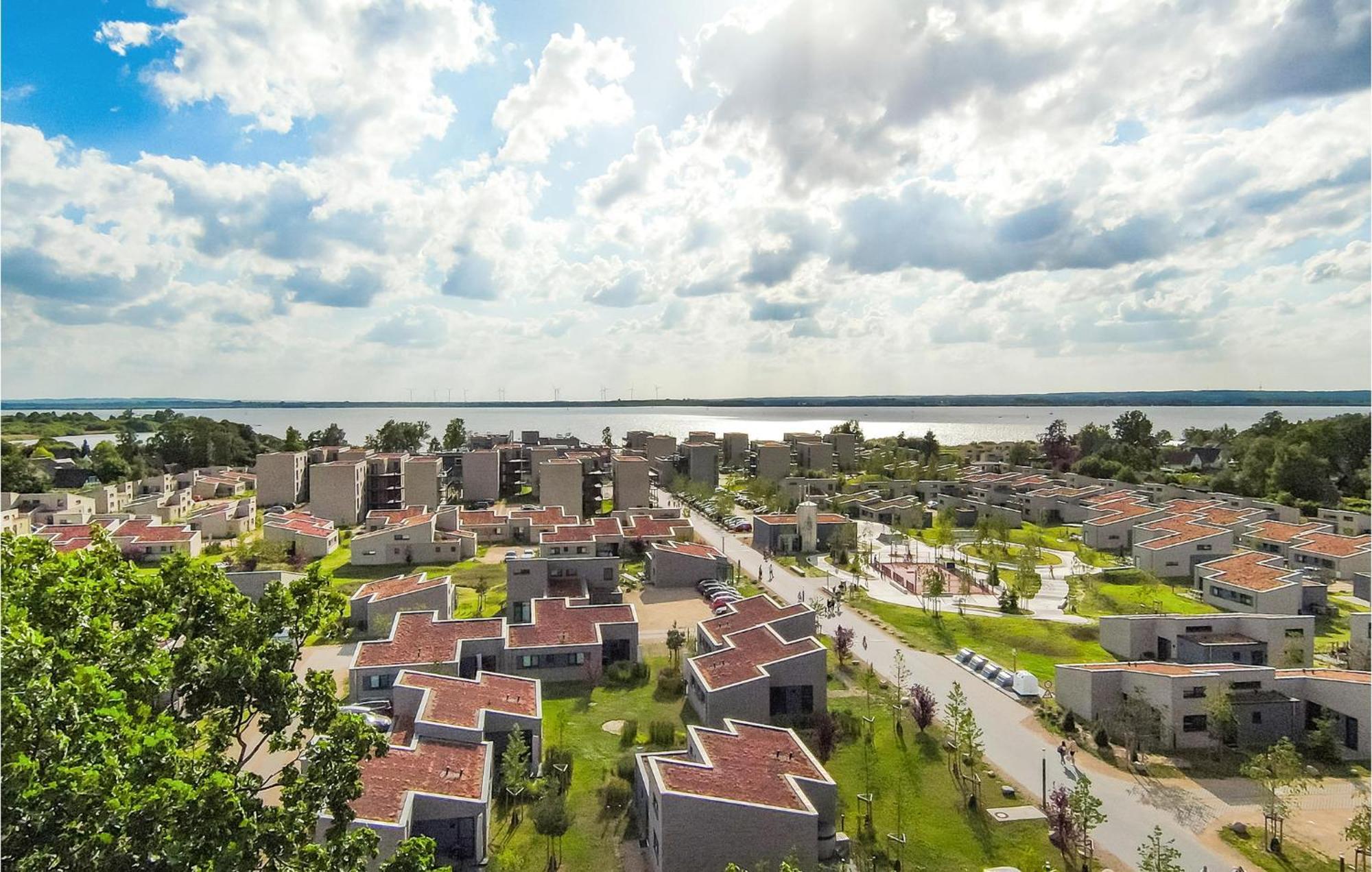 Beach Front Home In Lembruch-Duemmer See With Wifi 외부 사진